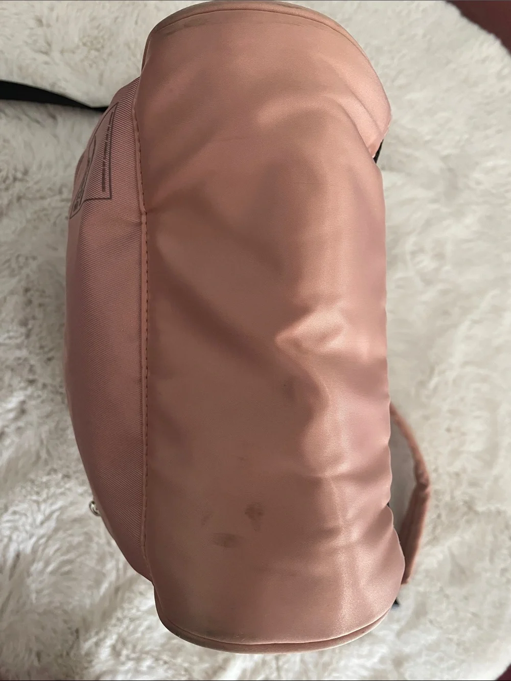 anello Retro Clasp Series pink backpack with a functional iron wire main opening